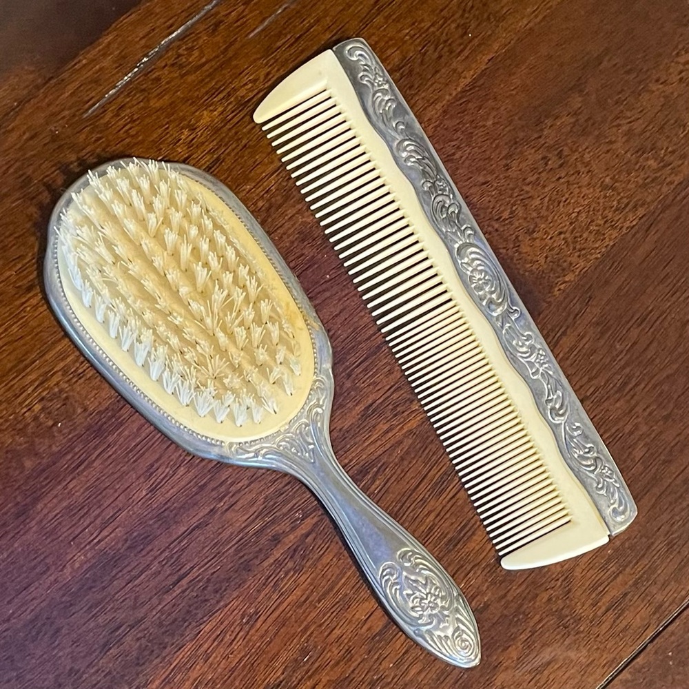 Vintage Brush and Comb Set